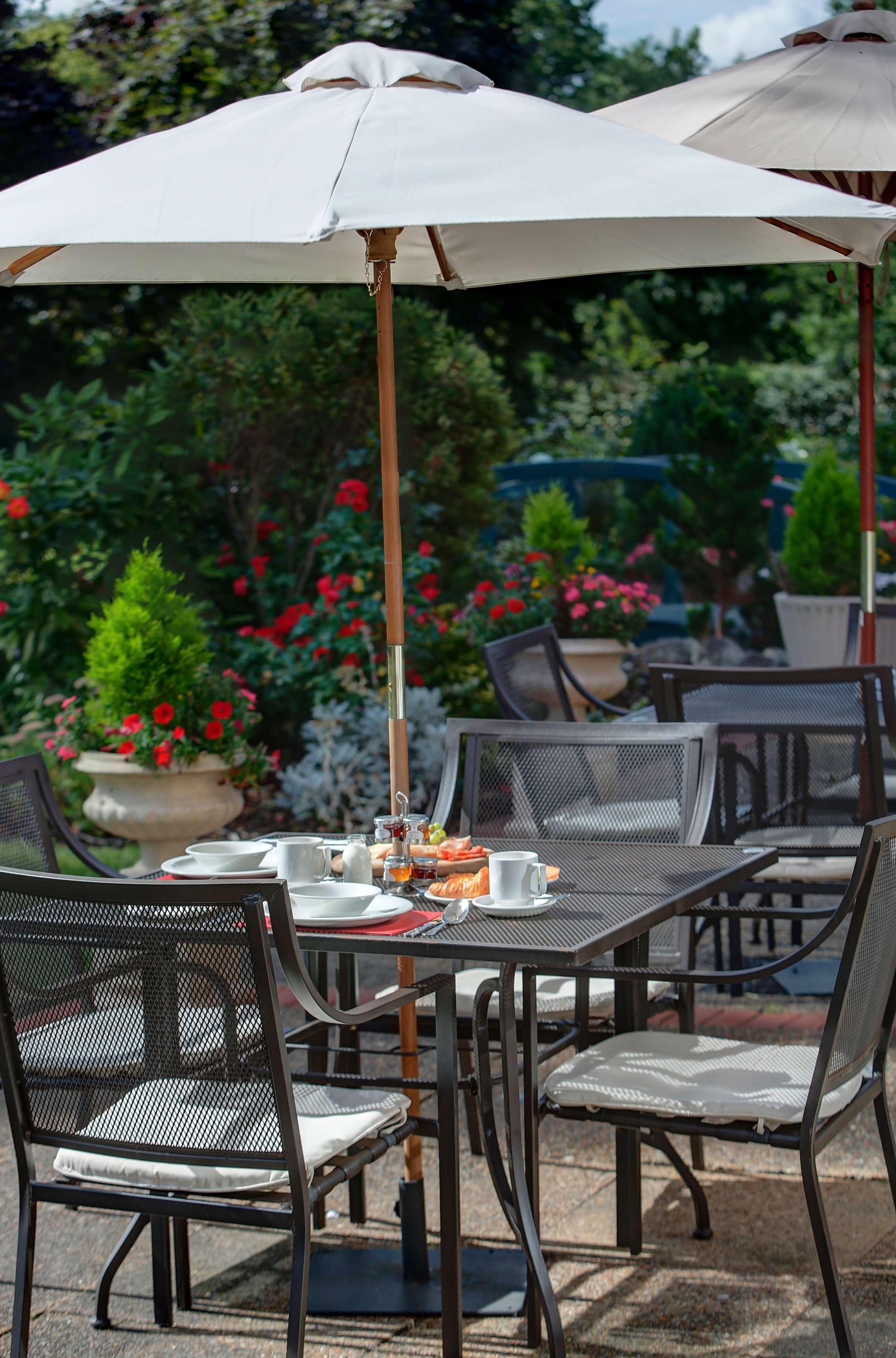Best Western Homestead Court Hotel Welwyn Garden City Exterior foto